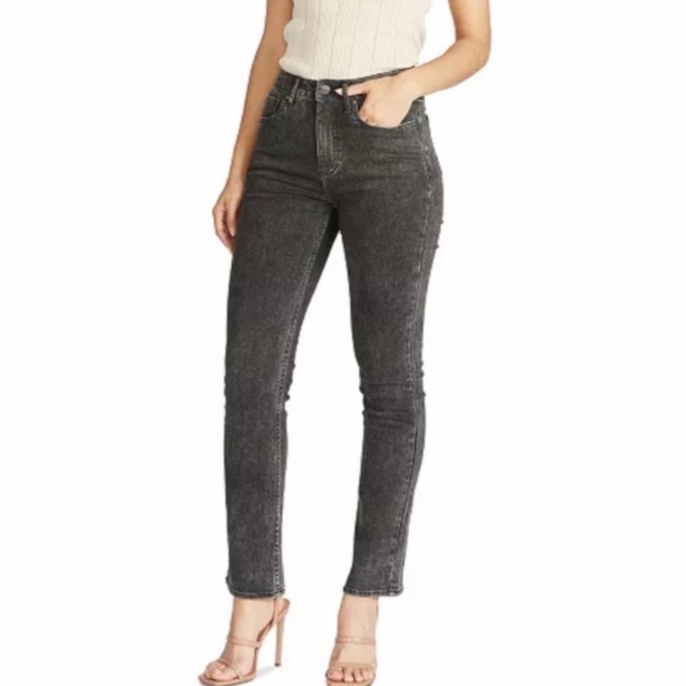 NWT Vigoss Ace Straight Leg High Rise Jeans in Washed Black